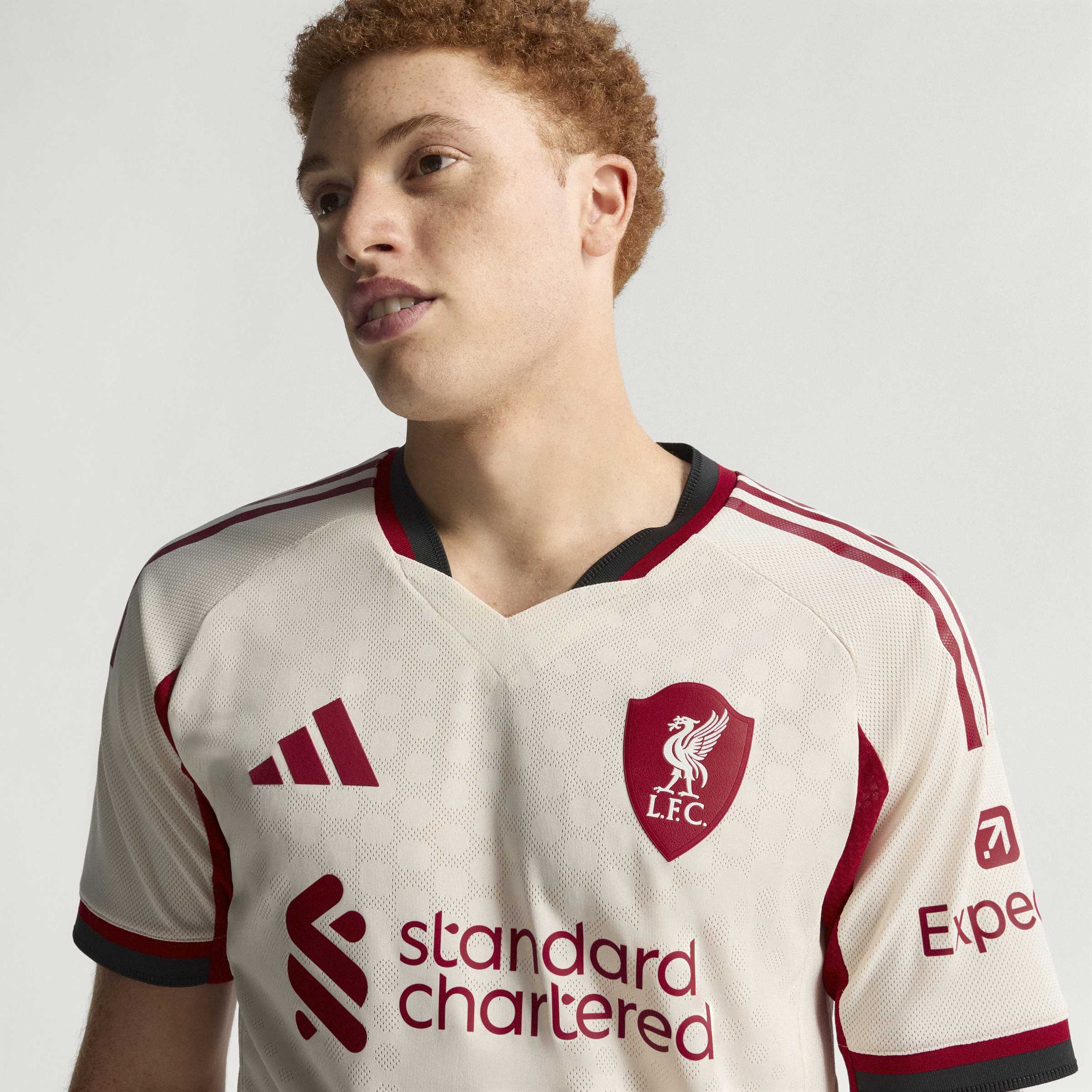 Liverpool FC Adults Away Match Jersey 2025/26 - Image 5