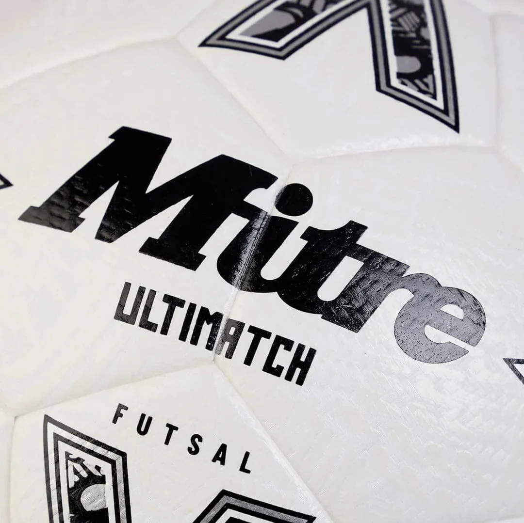 Mitre Ultimatch Futsal 24 Soccerball - White - Image 3