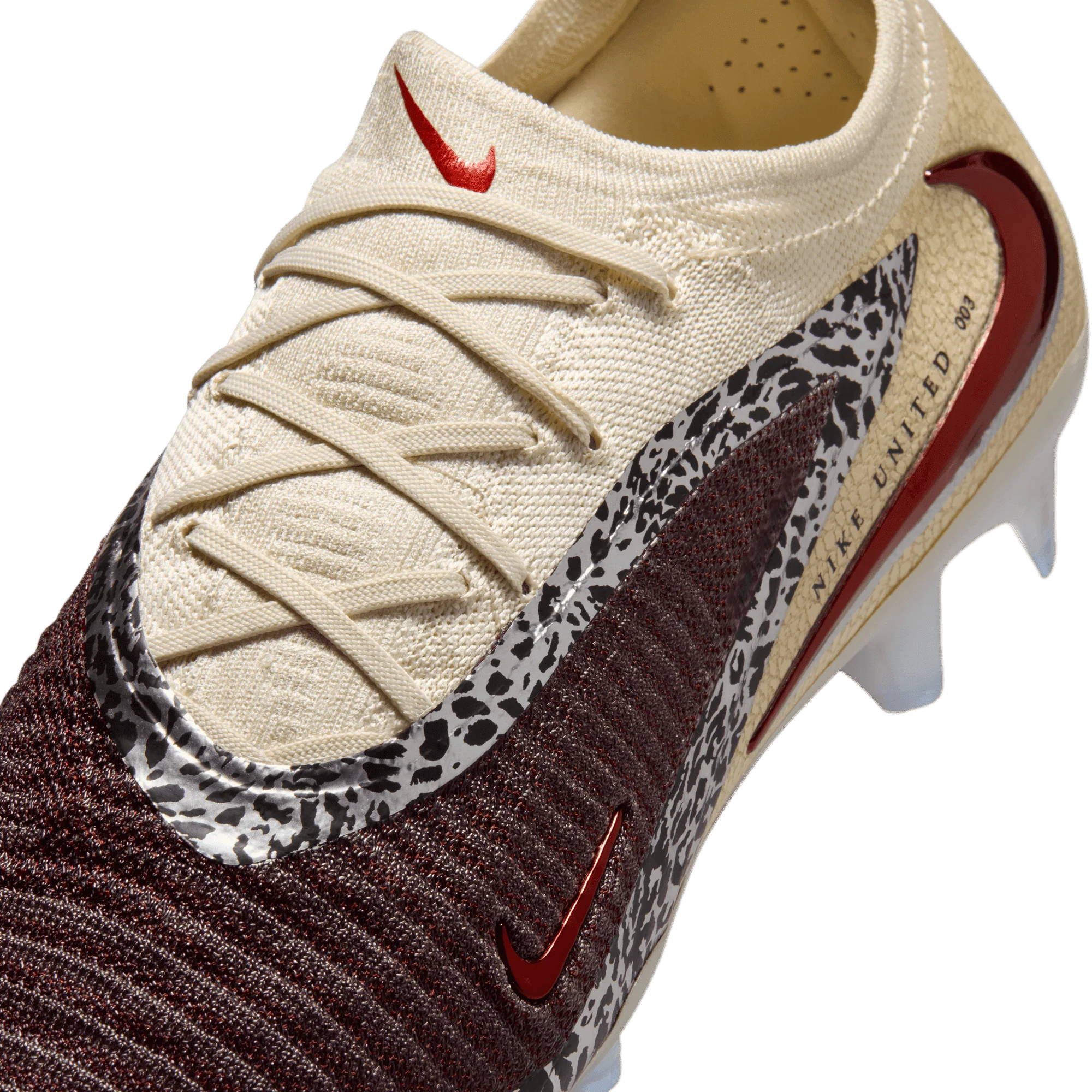 Nike Phantom 6 Low Elite FG Senior Football Boots - United 3 Pack - Image 4