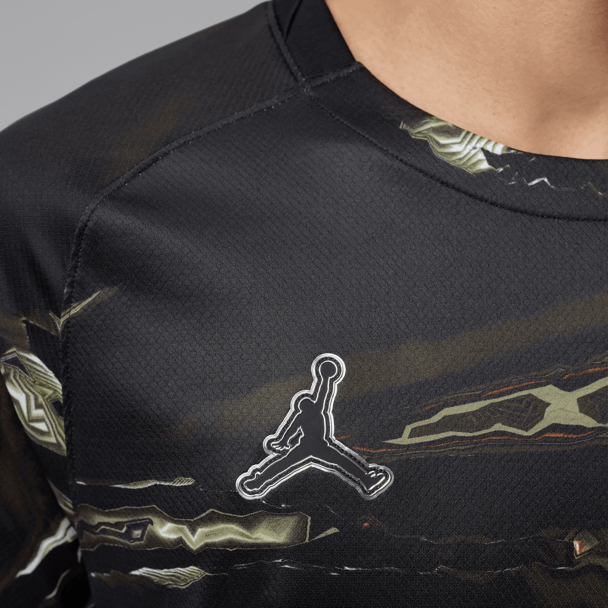 PSG FC Adults Night Edition LS Jersey 2025/26 - Image 4
