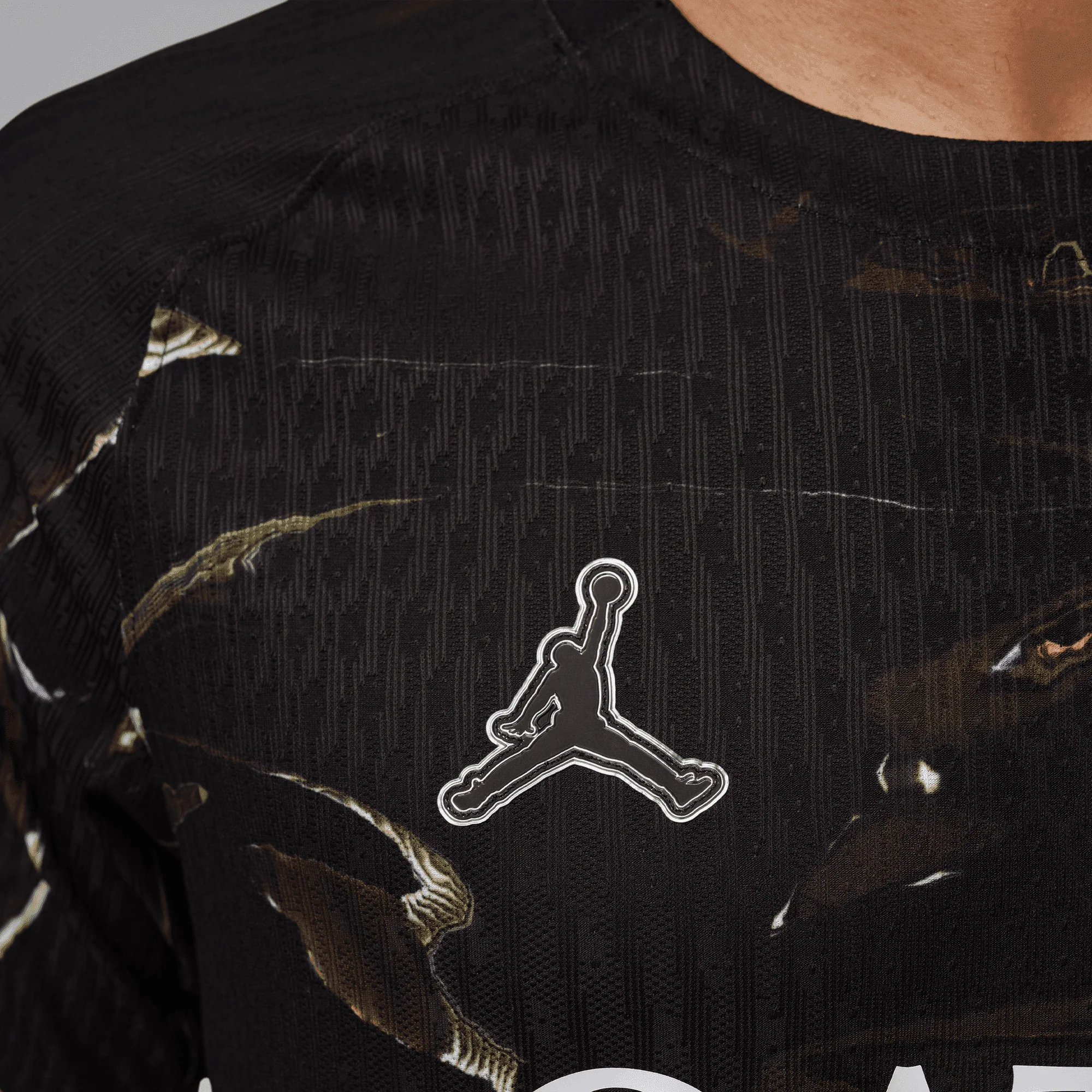 PSG FC Adults Match Night Edition Jersey 2025/26 - Image 6